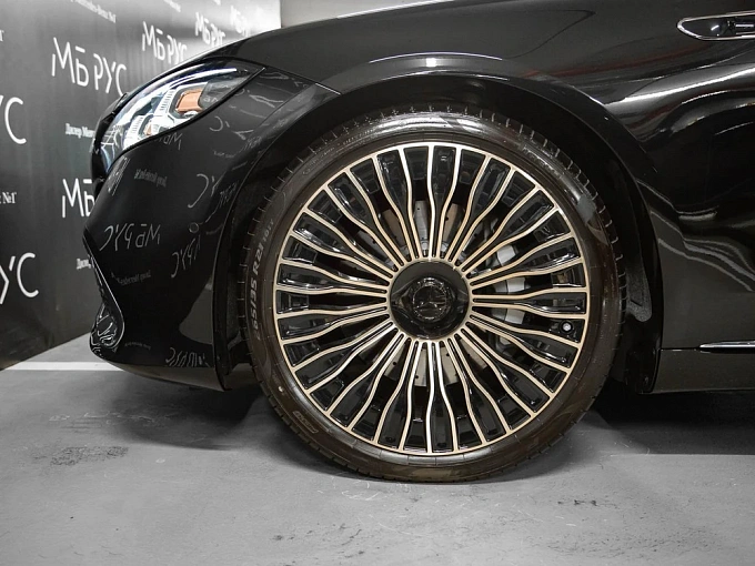 Mercedes-Benz Maybach S-Класс Черный Non metallic фото 10