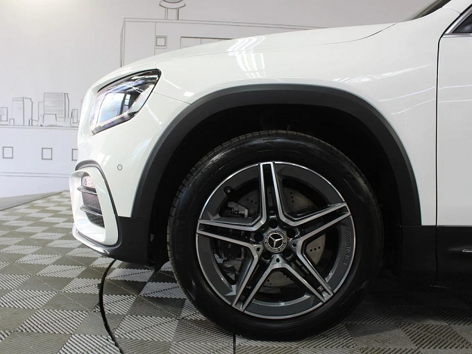 Mercedes-Benz GLB Белый Non metallic фото 20