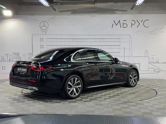 Mercedes-Benz E-Класс Черный Non metallic фото 7