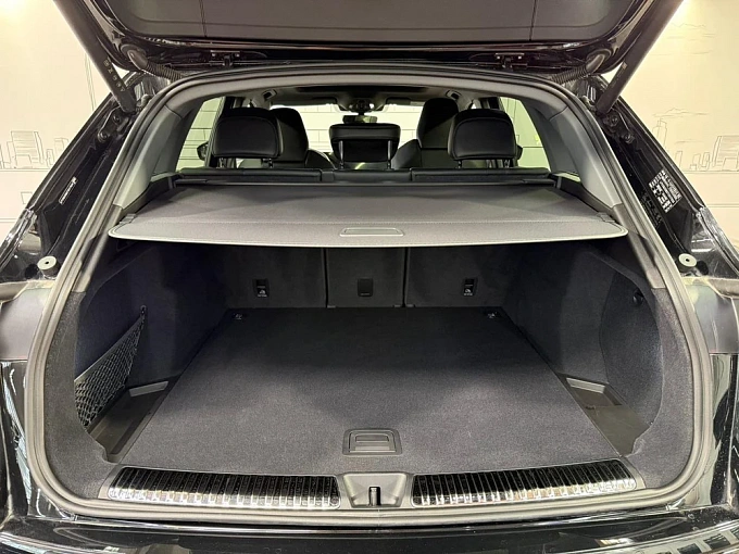 Audi Q5 Черный Non metallic фото 21