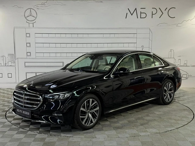 Mercedes-Benz E-Класс Черный Non metallic фото 1