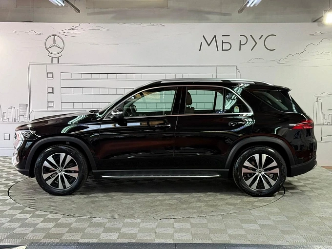 Mercedes-Benz GLE Черный Non metallic фото 3
