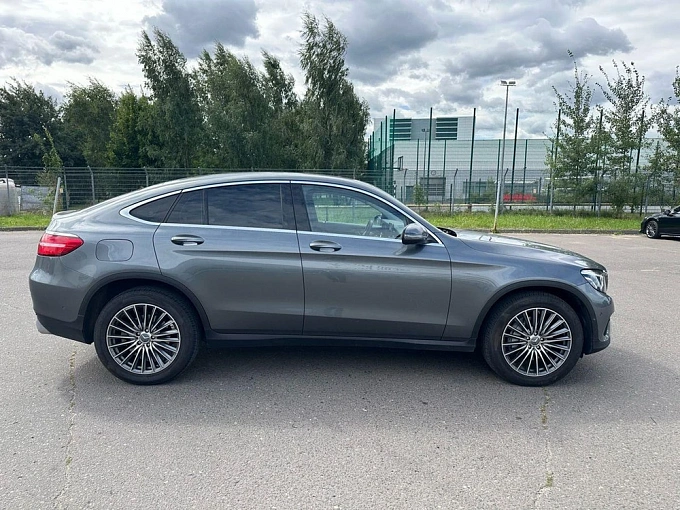 Mercedes-Benz GLC coupe 2017 220 2.1d AT 4Matic (170 л.с.) фото 6