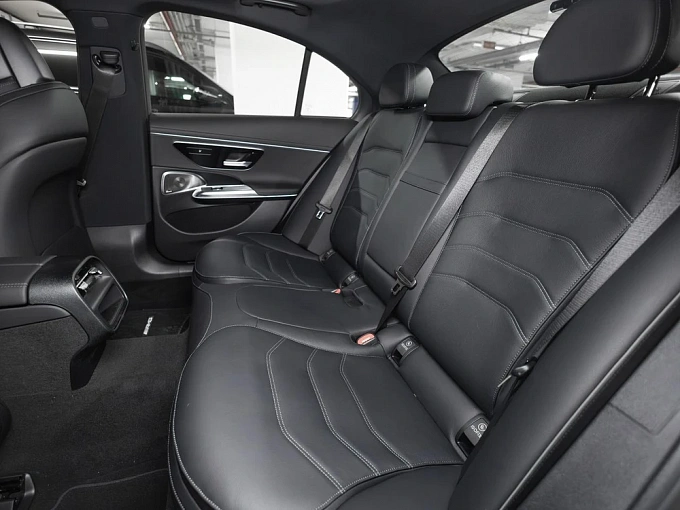 Mercedes-Benz E-Класс Белый Non metallic фото 7