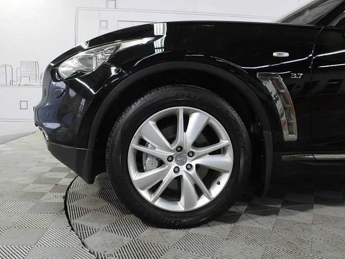 Infiniti QX70 2016 3.7 AT 4WD (333 л.с.) фото 19