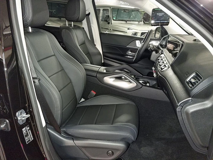 Mercedes-Benz GLE Черный Non metallic фото 16