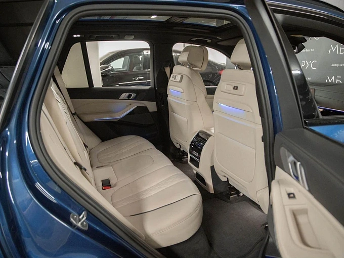 BMW X5 2019 3.0 AT 4WD (340 л.с.) фото 9