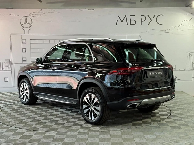 Mercedes-Benz GLE Черный Non metallic фото 4