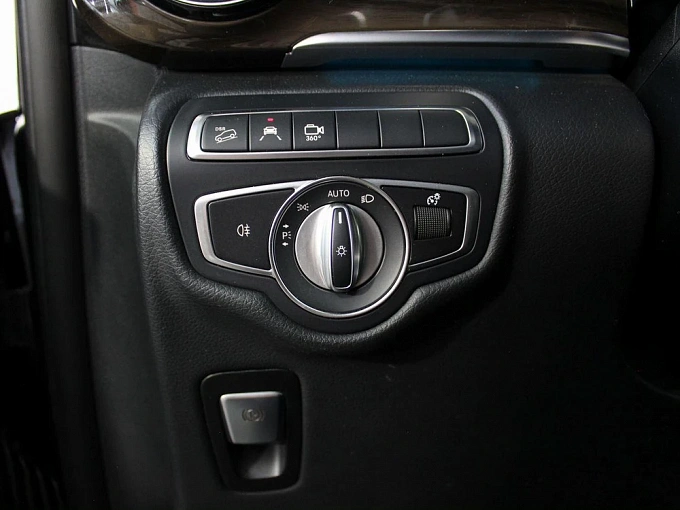 Mercedes-Benz V-Класс 2022 2.0d AT 4Matic Long (237 л.с.) фото 24