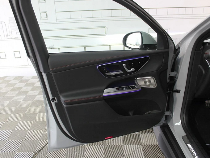 Mercedes-Benz GLC AMG Серый Non metallic фото 18