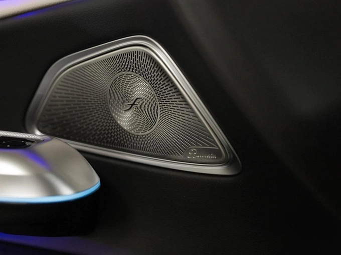Mercedes-Benz E-Класс Серый Non metallic фото 13