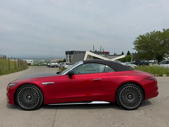 Mercedes-Benz Maybach SL Красный Non metallic фото 3
