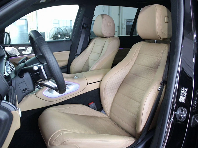 Mercedes-Benz GLS 2023 450 3.0 AT 4Matic (381 л.с.) фото 12