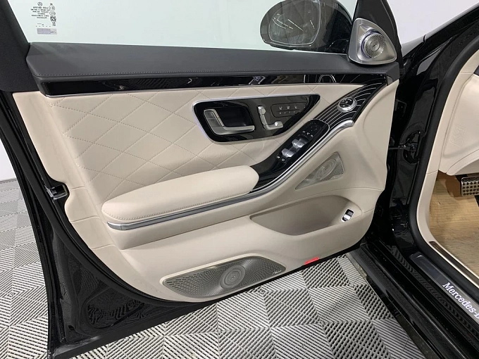 Mercedes-Benz S-Класс Черный Non metallic фото 28