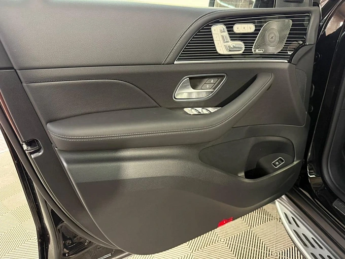 Mercedes-Benz GLE Черный Non metallic фото 23