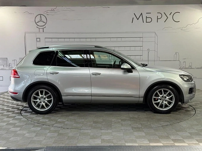 Volkswagen Touareg 2013 3.6 AT 4WD (249 л.с.) фото 7