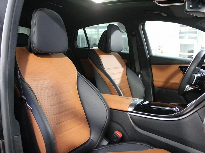 Mercedes-Benz GLC coupe 2024 2.0 AT 4Matic (204 л.с.) фото 13