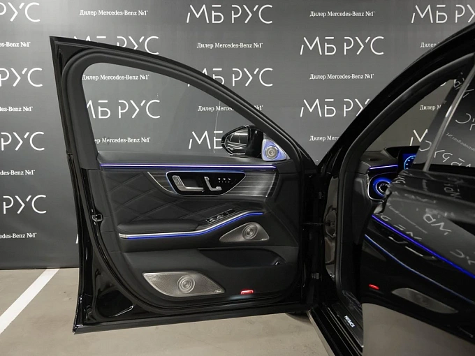 Mercedes-Benz Maybach S-Класс Черный Non metallic фото 15