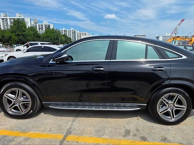 Mercedes-Benz GLE coupe Черный Non metallic фото 3