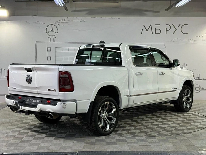 RAM 1500 2022 5.7 AT 4WD (395 л.с.) фото 6
