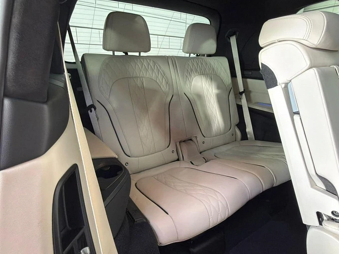 BMW X7 2022 3.0d AT 4WD (340 л.с.) фото 17