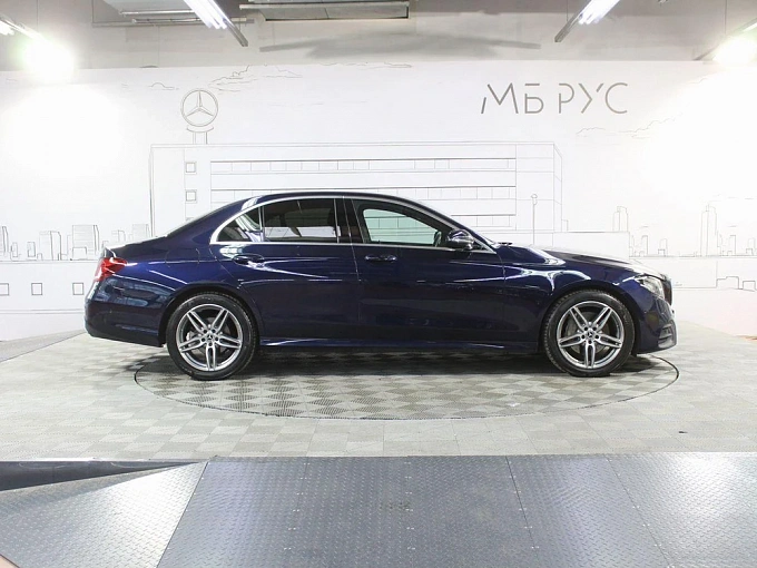 Mercedes-Benz E-Класс 2020 220 2.0d AT 4Matic (194 л.с.) фото 7