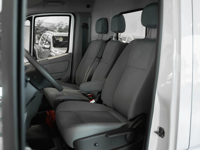 Foton Toano PRO Белый Non metallic фото 6