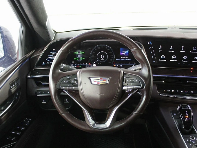 Cadillac Escalade 2022 6.2 AT 4WD (416 л.с.) фото 18