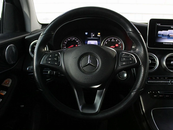 Mercedes-Benz GLC 2018 250 2.0 AT 4Matic (211 л.с.) фото 22