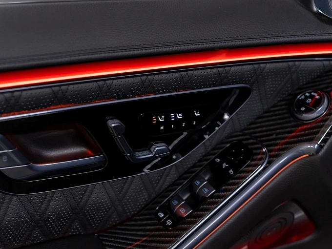 Mercedes-Benz S-Класс AMG Черный Non metallic фото 15