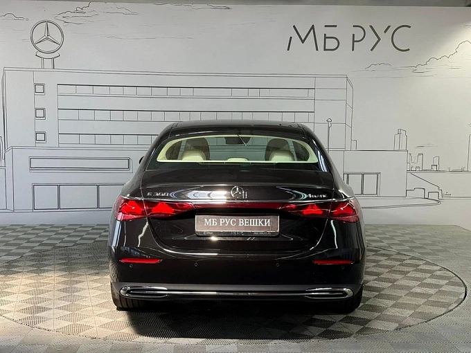 Mercedes-Benz E-Класс Черный Non metallic фото 8