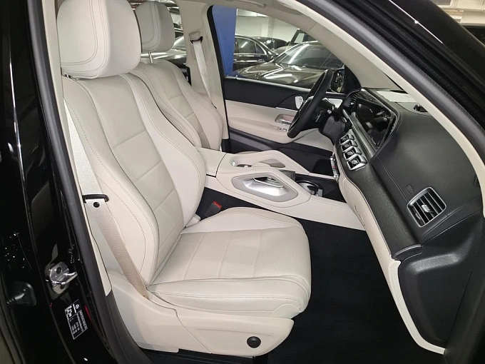 Mercedes-Benz GLE Черный Non metallic фото 13