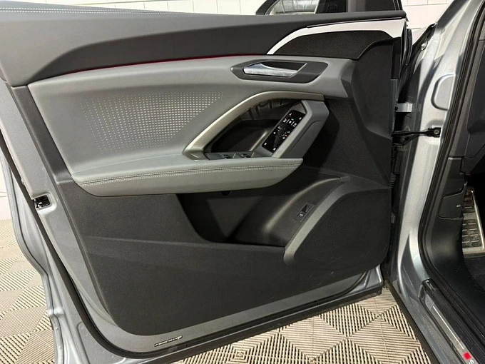 Audi Q5 2025 2.0 AMT 4WD (204 л.с.) фото 17