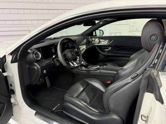 Mercedes-Benz E-Класс AMG 2021 53 AMG 3.0 AT 4Matic (435 л.с.) фото 10
