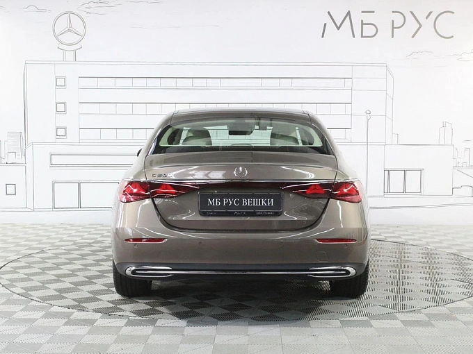 Mercedes-Benz E-Класс 2024 2.0 AT (204 л.с.) фото 8