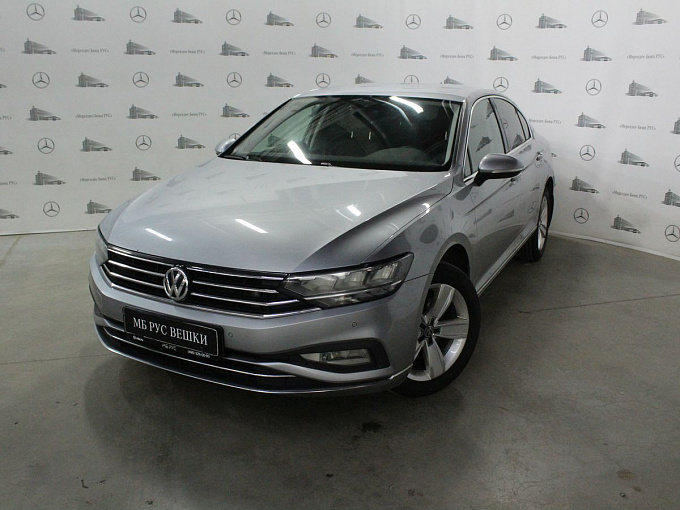 Volkswagen Passat 2020 2.0 AMT (190 л.с.) Серебристый 70810870 фото 1