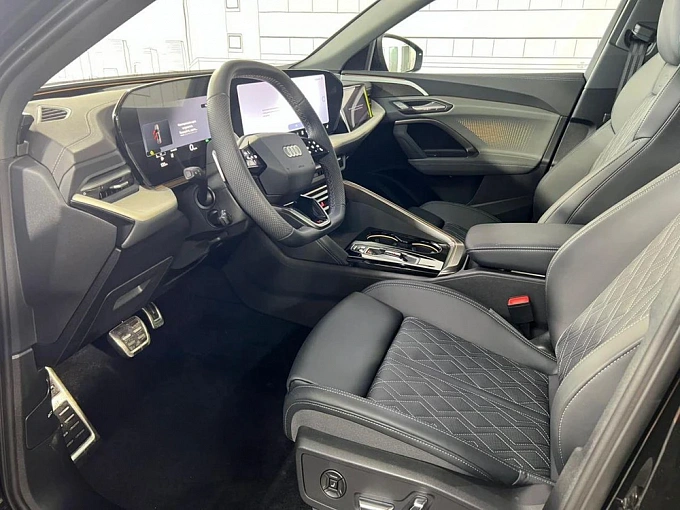 Audi Q5 2025 2.0 AMT 4WD (204 л.с.) фото 10