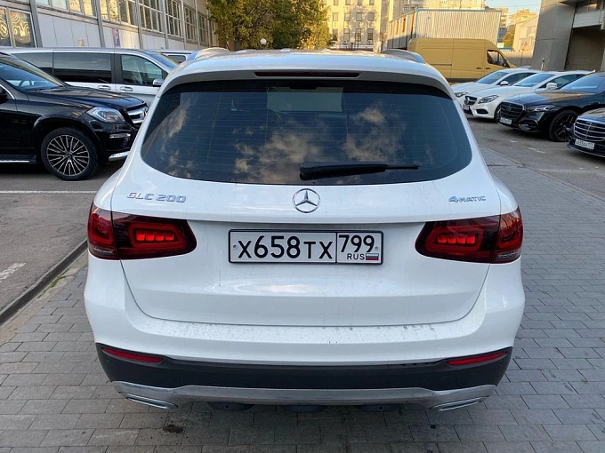 Mercedes-Benz GLC 2021 200 2.0 AT 4Matic (197 л.с.) фото 11