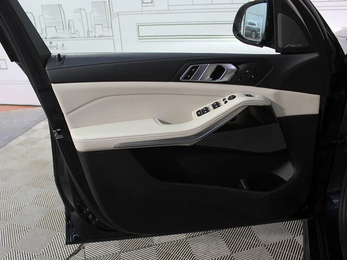 BMW X5 2019 3.0d AT 4WD (265 л.с.) фото 17