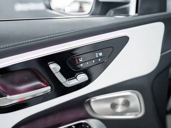 Mercedes-Benz GLC Серый Non metallic фото 14