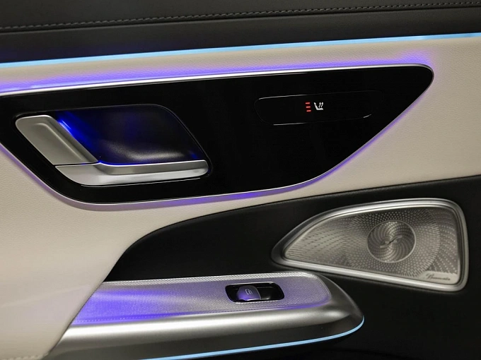 Mercedes-Benz E-Класс Серый Non metallic фото 24