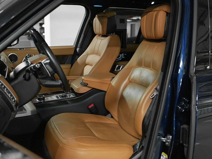 Land Rover Range Rover 2019 5.0 AT 4WD (525 л.с.) фото 7