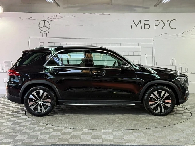 Mercedes-Benz GLE Черный Non metallic фото 7