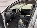 Volkswagen Touareg 2013 3.6 AT 4WD (249 л.с.) фото 10