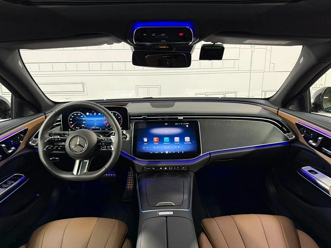Mercedes-Benz E-Класс Белый Non metallic фото 2