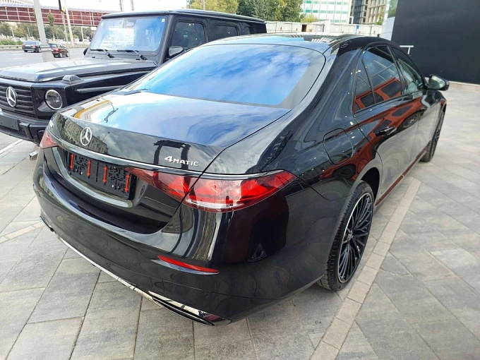 Mercedes-Benz S-Класс Черный Non metallic фото 5