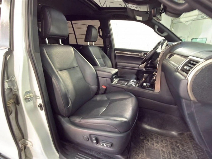 Lexus GX 2021 4.6 AT 4WD (296 л.с.) фото 13