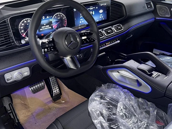 Mercedes-Benz GLS Черный Non metallic фото 2