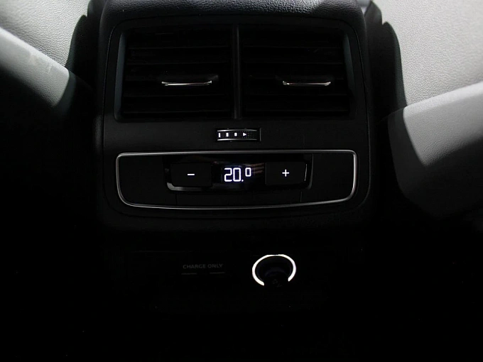 Audi A4 2019 2.0d AMT 4WD (190 л.с.) фото 27