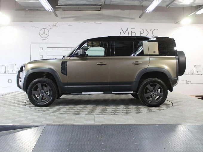 Land Rover Defender 2021 2.0d AT 4WD (200 л.с.) фото 3